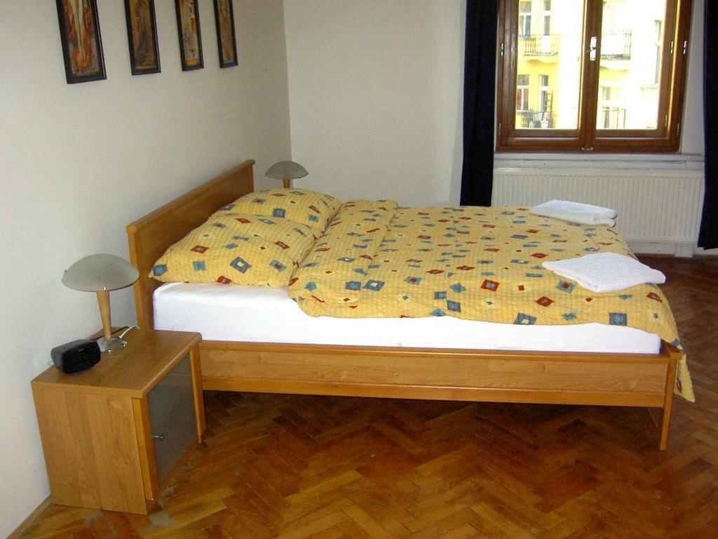 Apartments Vezenska Prague Room photo